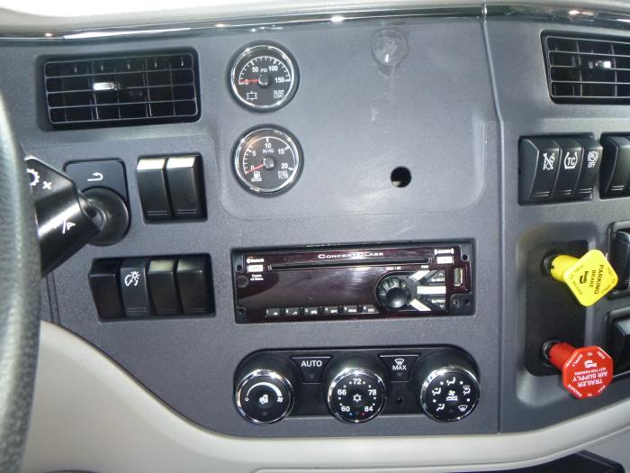 2021 Peterbilt 579-20