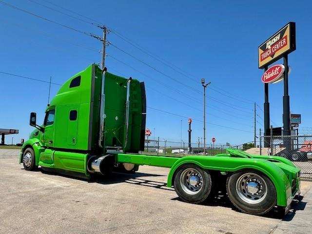 2020 Peterbilt 579-6