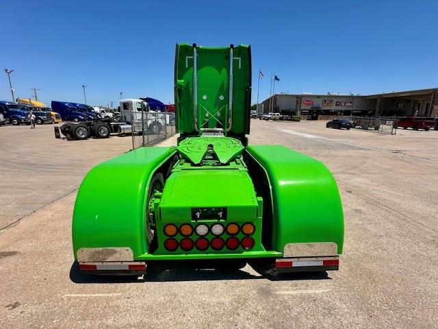 2020 Peterbilt 579-11