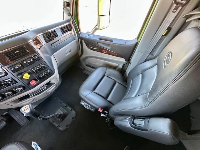 2020 Peterbilt 579-15