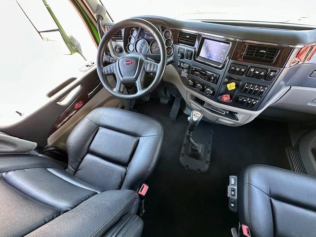 2020 Peterbilt 579-16