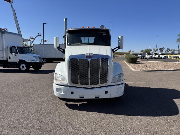 2020 Peterbilt 579-2