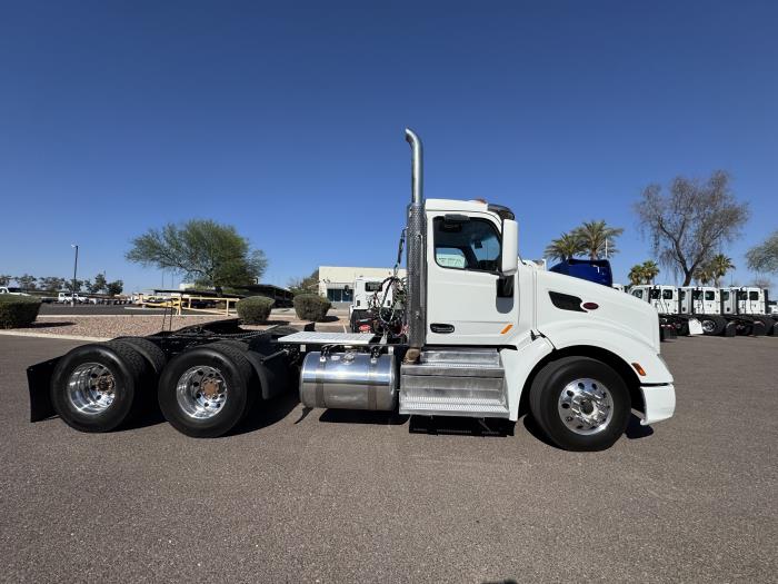2020 Peterbilt 579-4