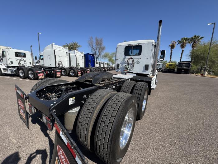 2020 Peterbilt 579-5