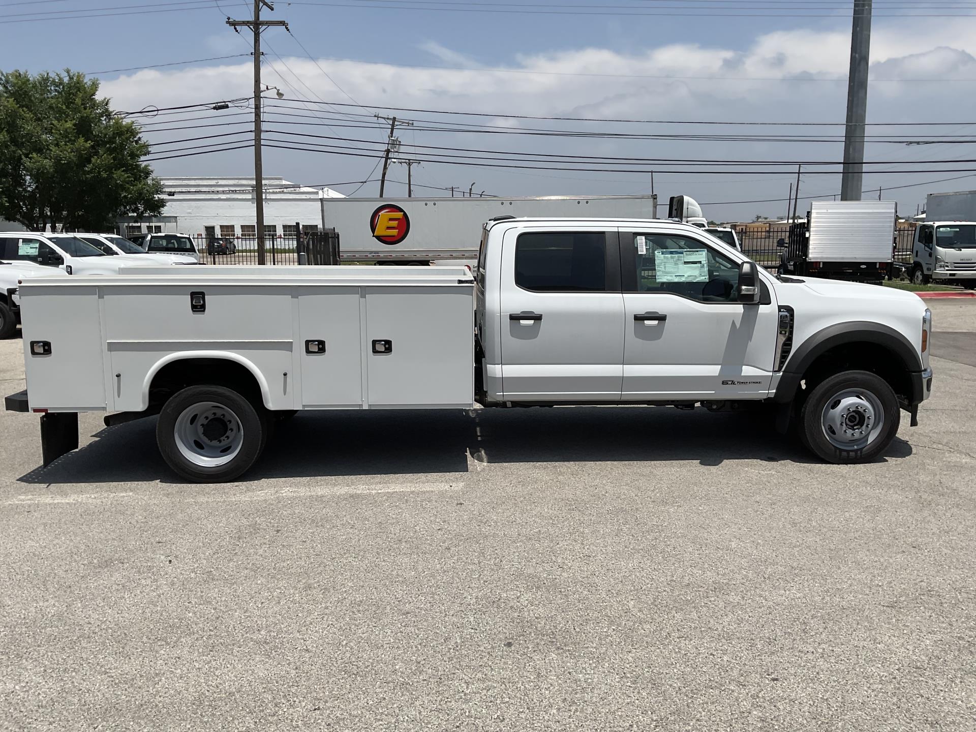 New 2025 Ford F-550 Crew Cab 4x4 Service Truck for sale #1889776 - photo 6