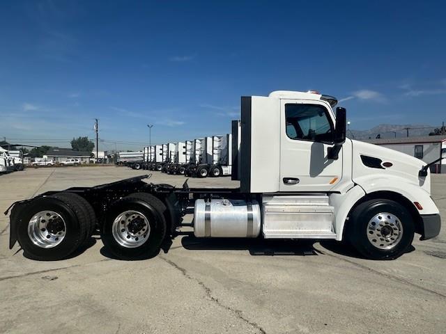 2021 Peterbilt 579-11