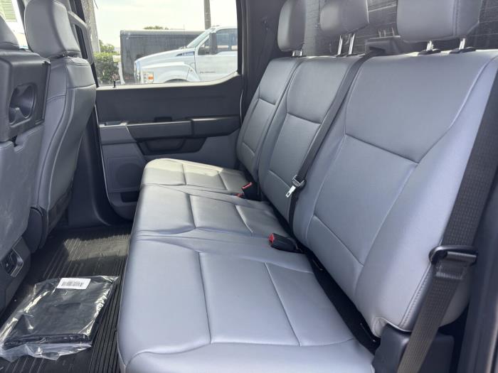 2024 Ford F-550-11
