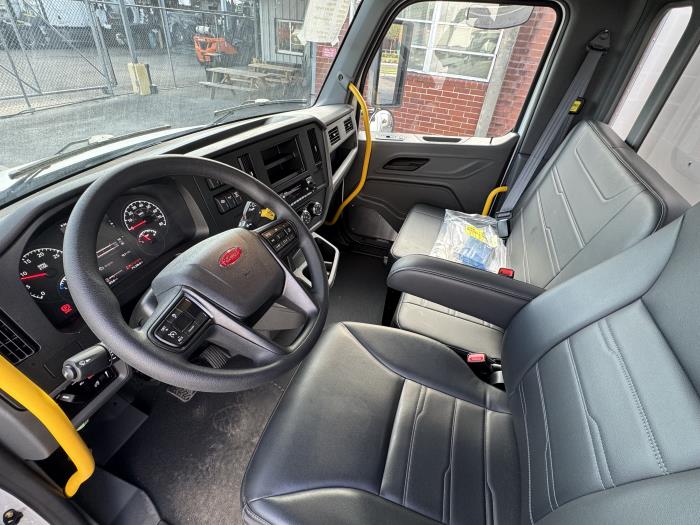 2025 Peterbilt 536-9