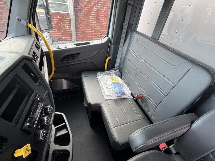 2025 Peterbilt 536-11