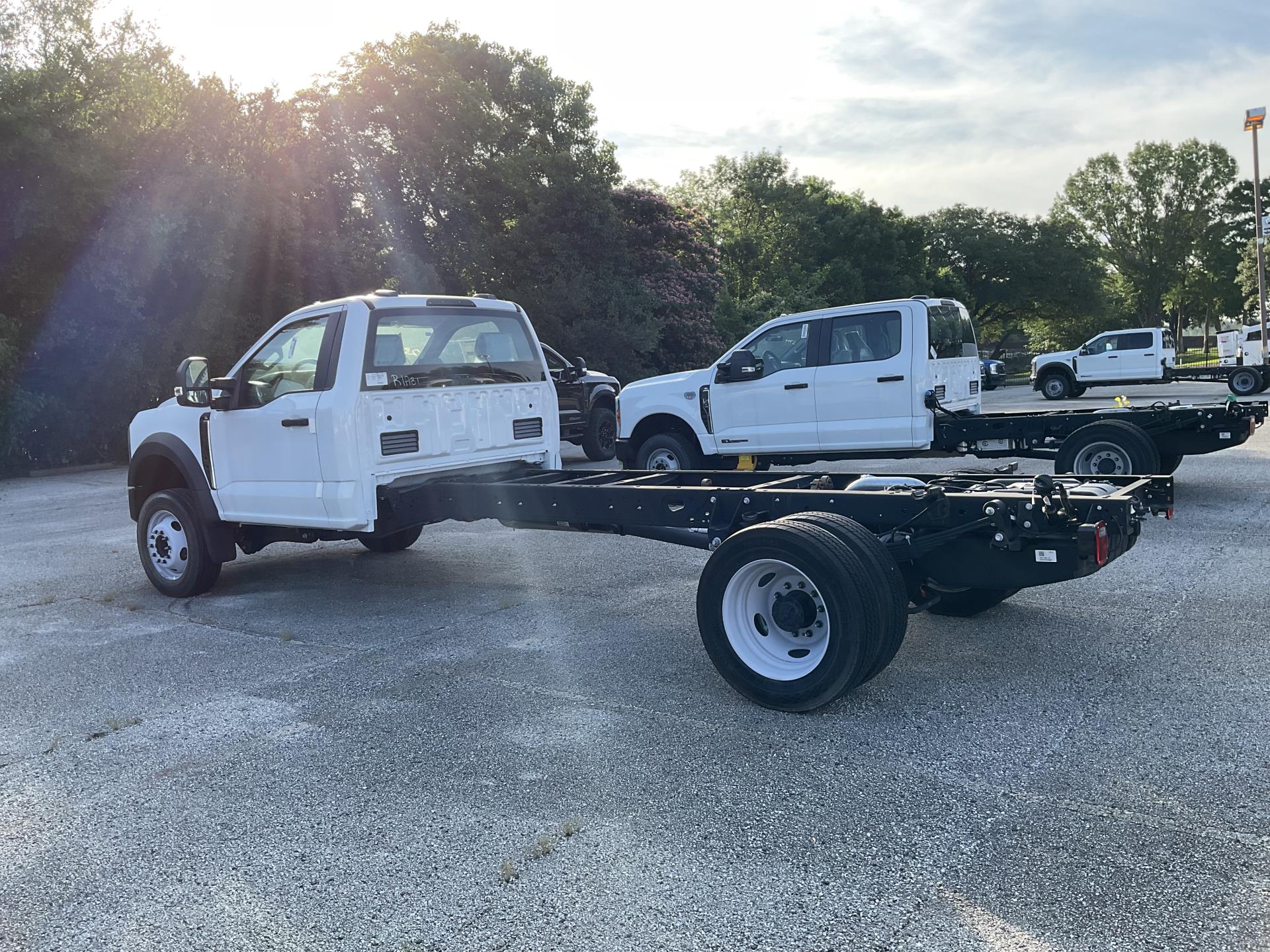 2024 Ford F-550 Regular Cab DRW 4x2 Cab Chassis for sale #1789066 - photo 2