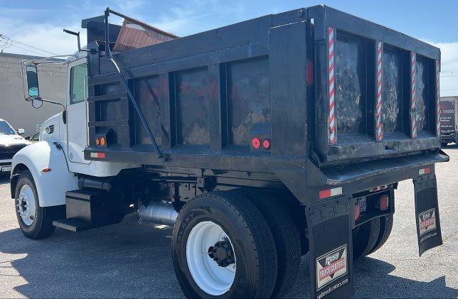 2012 Peterbilt 337-2
