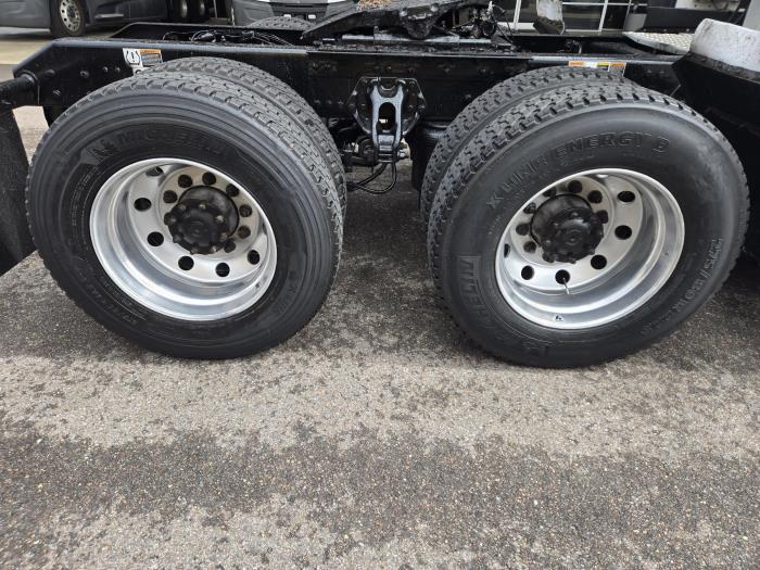 2021 Kenworth T680-1