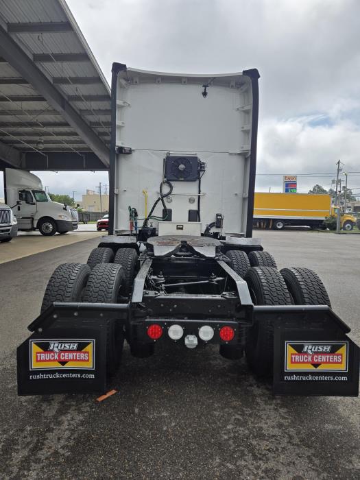2021 Kenworth T680-8