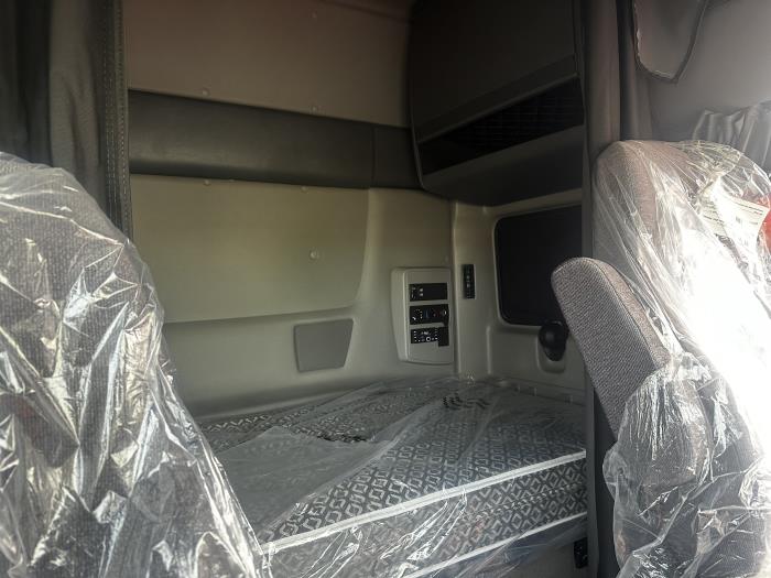 2026 International LT625-14