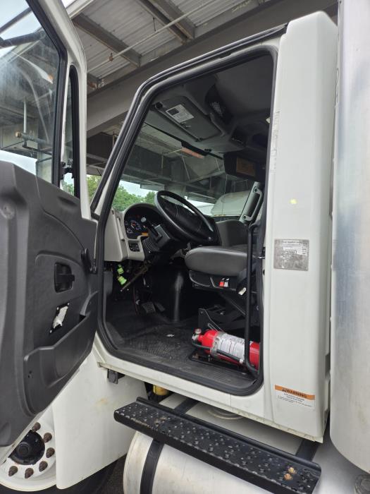 2019 International 4300-7