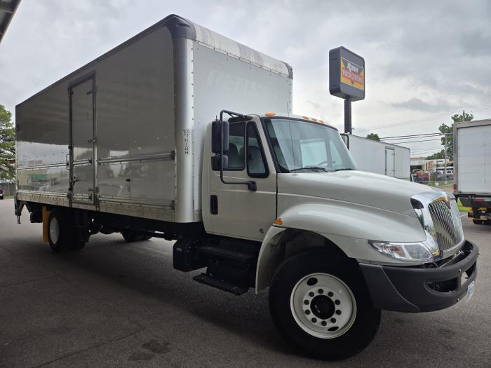 2019 International 4300-16