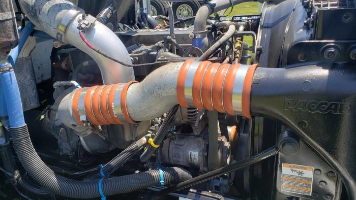 2020 Peterbilt 337-20