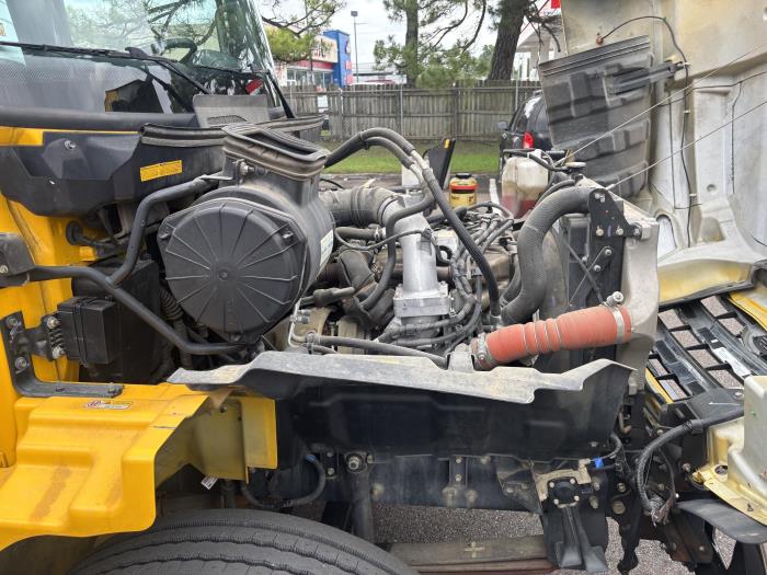 2019 Hino 268-20