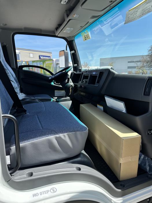 2025 Isuzu NPR-XD-9