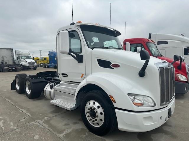 2020 Peterbilt 579-7