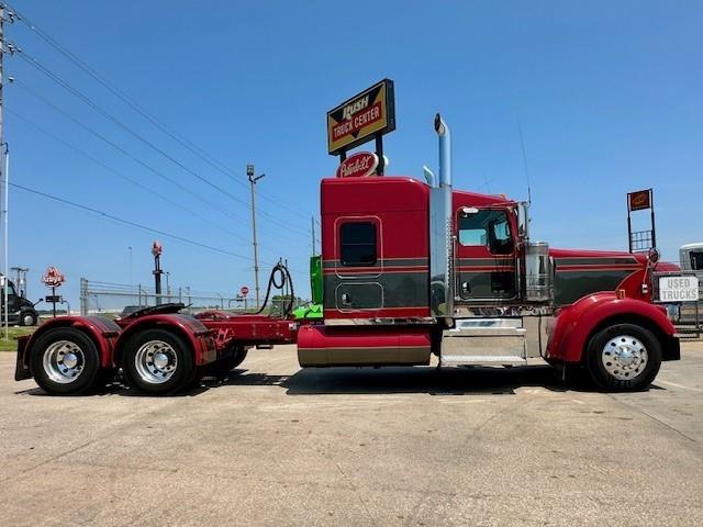 2021 Kenworth W900L-3