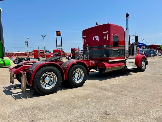 2021 Kenworth W900L-4