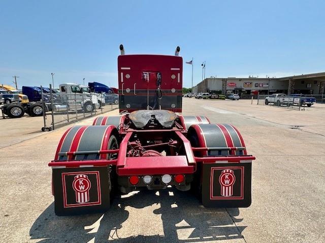2021 Kenworth W900L-5