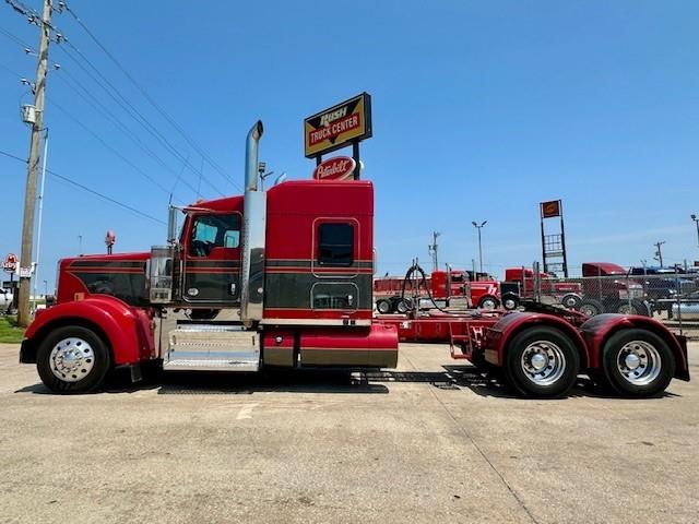 2021 Kenworth W900L-7