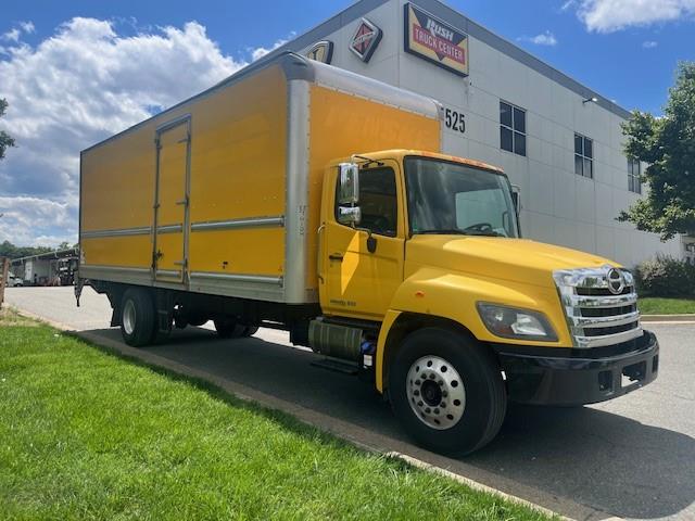 2020 Hino 268A-3