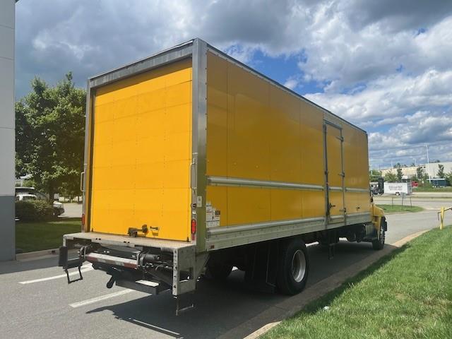 2020 Hino 268A-6