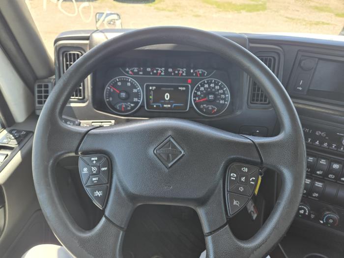 2021 International LT625-15