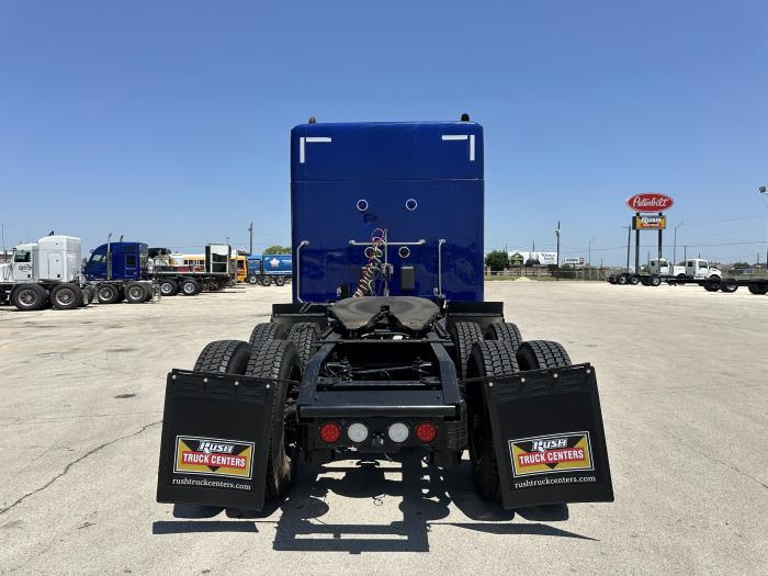 2022 Kenworth W990-4