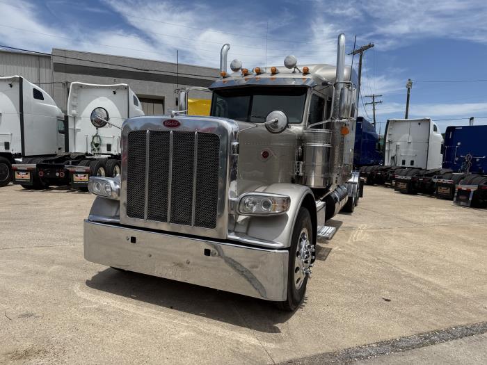2019 Peterbilt 389-22