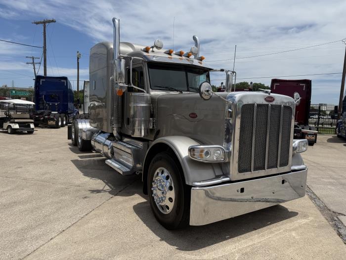 2019 Peterbilt 389-27