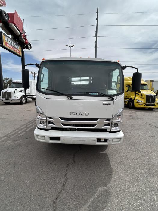2024 Isuzu NRR-2