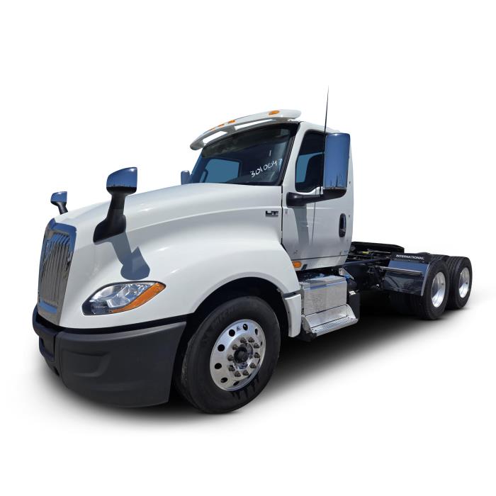 2021 International LT625-0