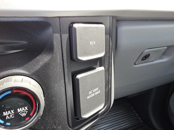 2025 Ford F-250-16