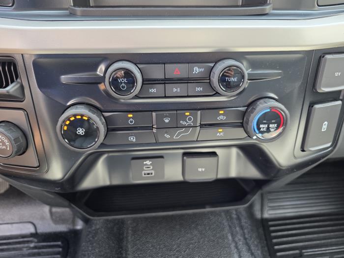 2025 Ford F-250-18
