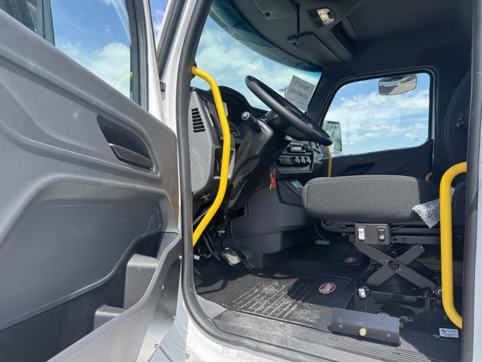 2025 Peterbilt 536-9