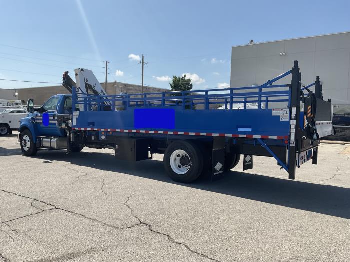 2024 Ford F-750-3