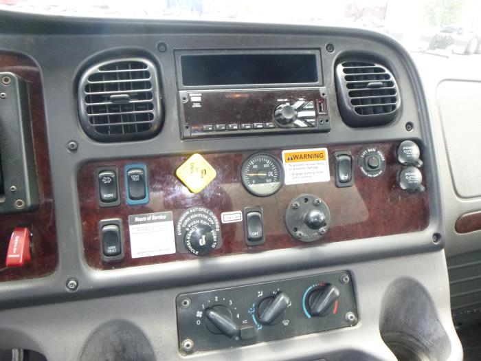 2020 Freightliner Business Class M2 106-22