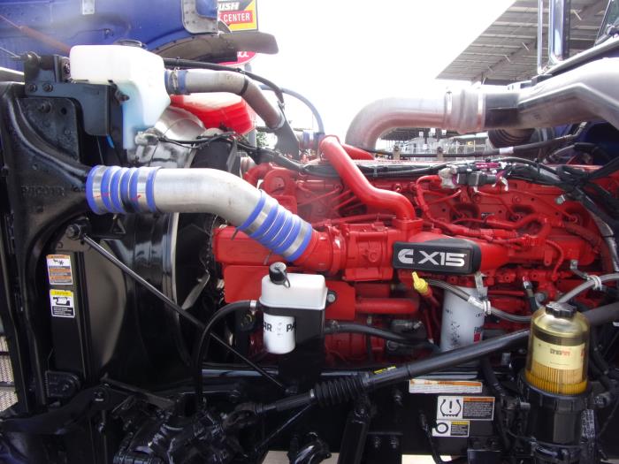 2023 Peterbilt 389-9