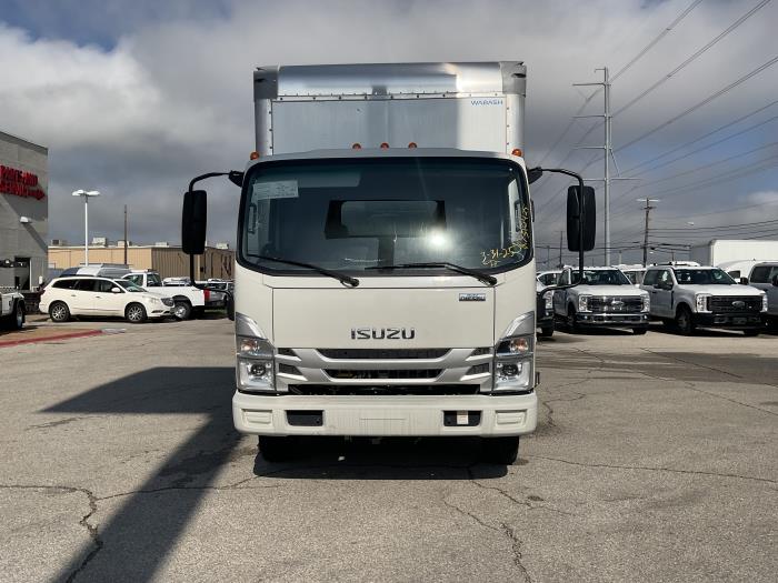 2024 Isuzu NRR-8
