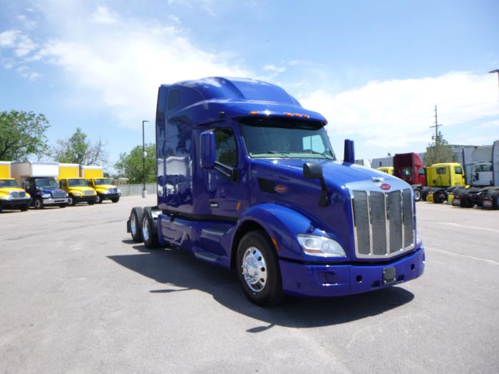 2022 Peterbilt 579-2