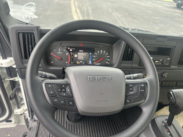 2025 Isuzu NRR-1
