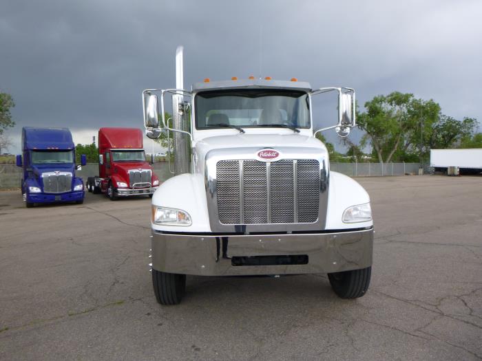 2018 Peterbilt 337-3