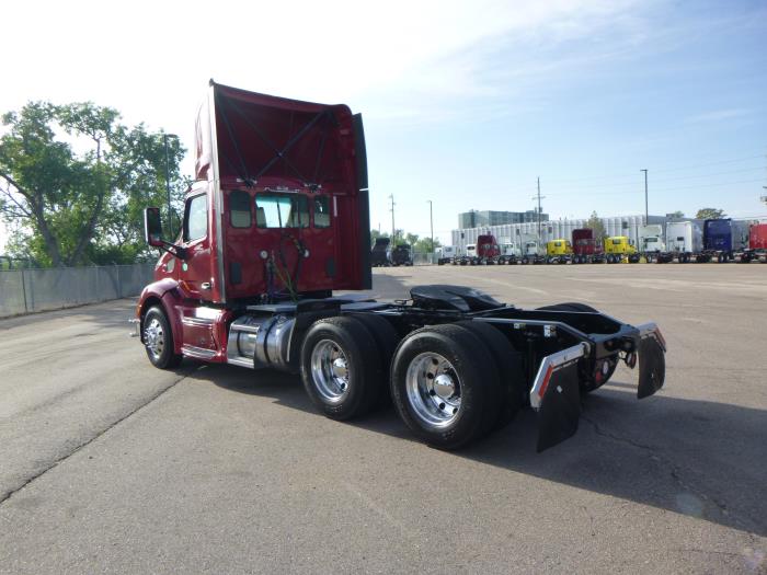 2022 Peterbilt 579-5