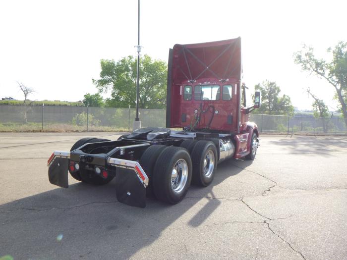 2022 Peterbilt 579-7