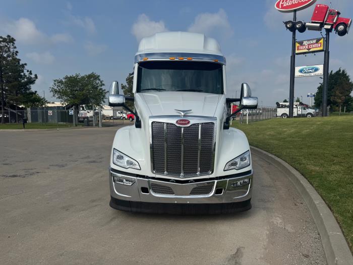 2026 Peterbilt 579-7
