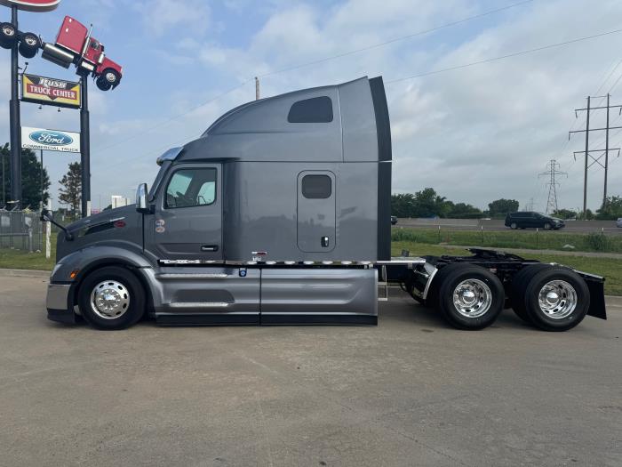 2026 Peterbilt 579-2